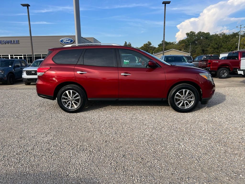 Used 2013 Nissan Pathfinder SV image 8