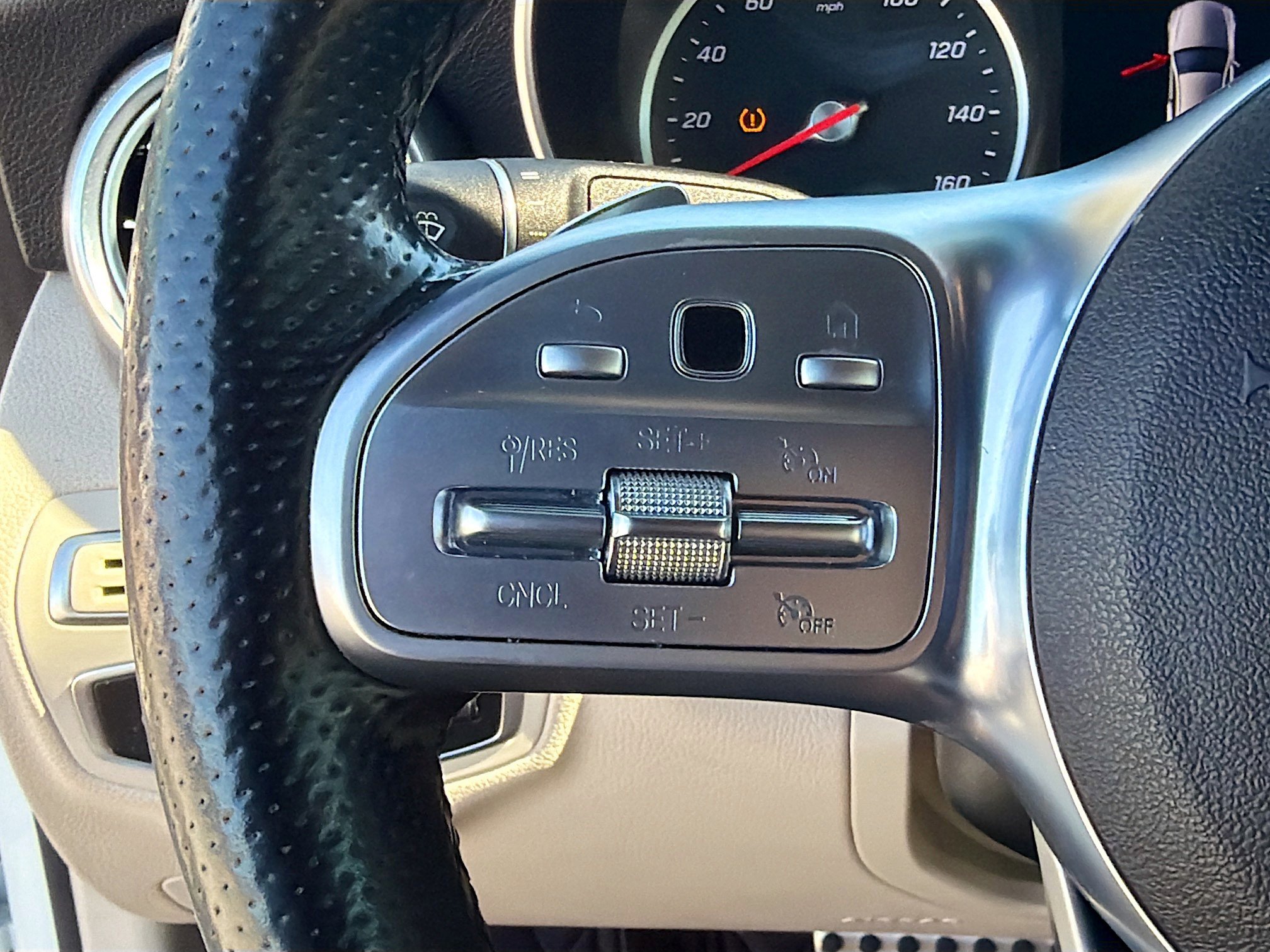 Used 2020 Mercedes-Benz C 300 Coupe image 33