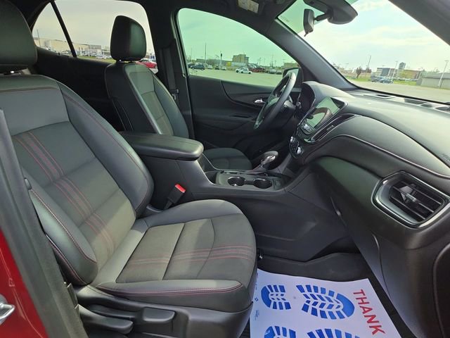 Used 2022 Chevrolet Equinox RS w/ Infotainment Package image 33