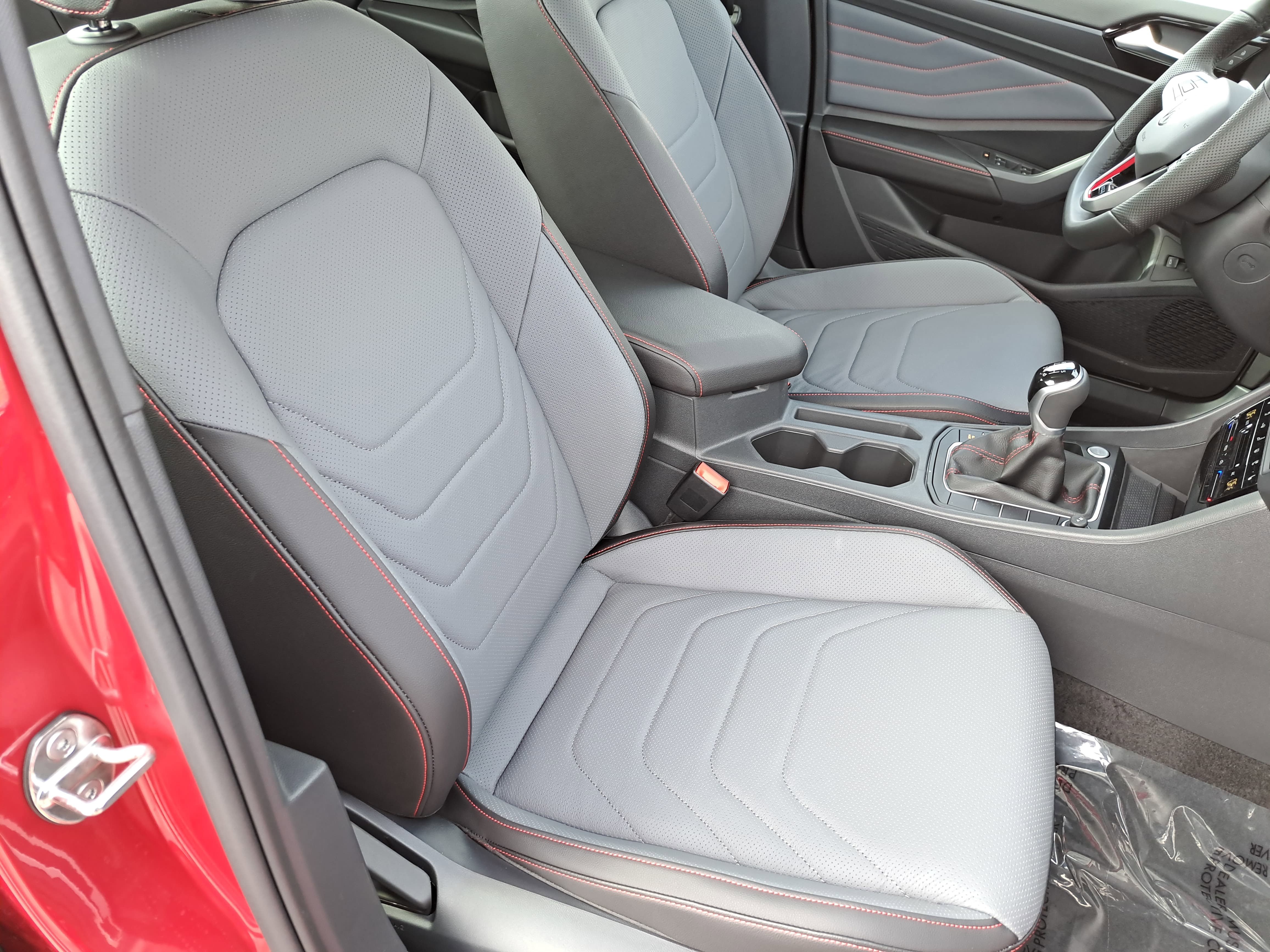 New 2026 Volkswagen Jetta GLI Autobahn FWD image 10