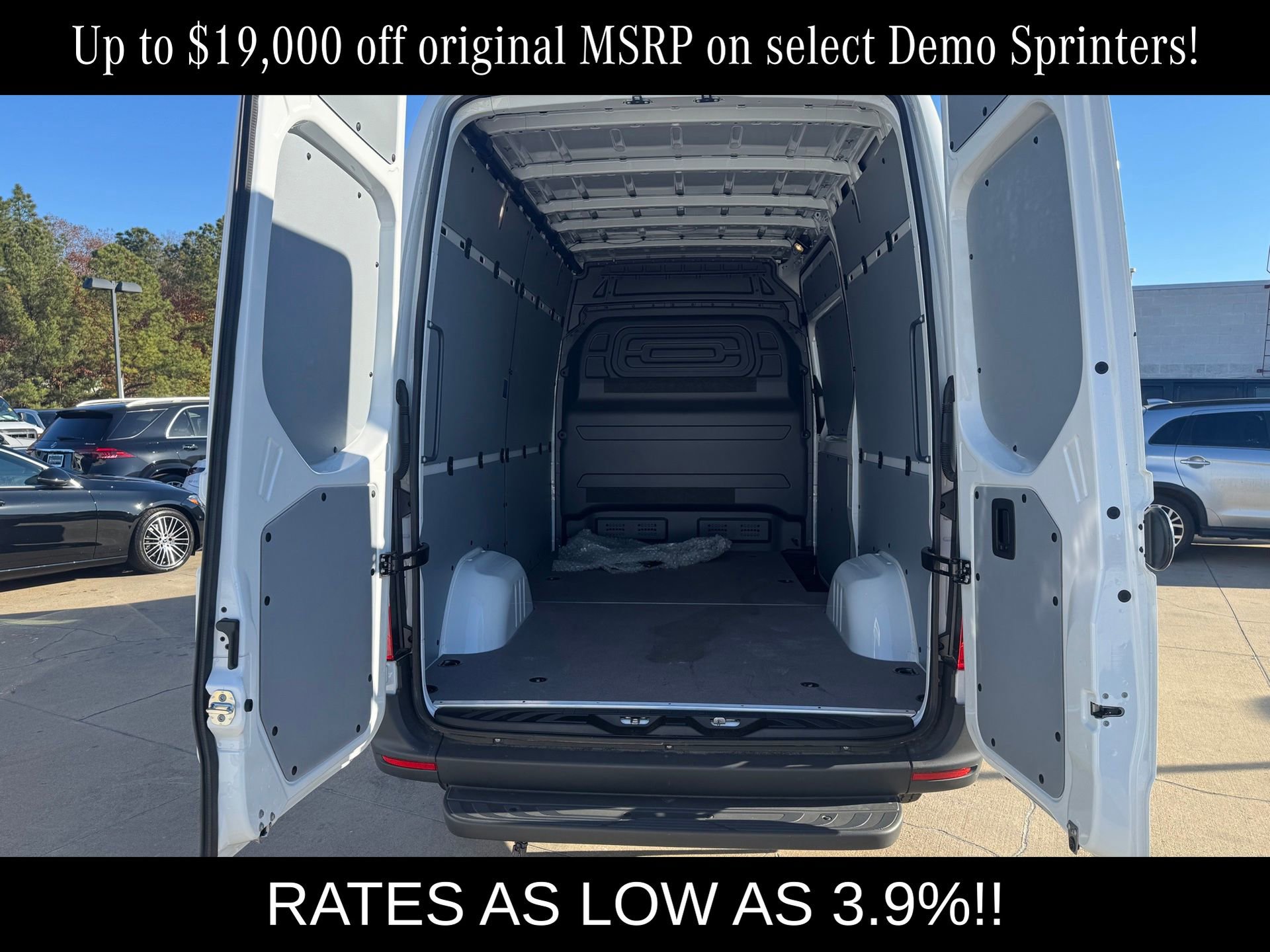 New 2025 Mercedes-Benz Sprinter 2500 image 26