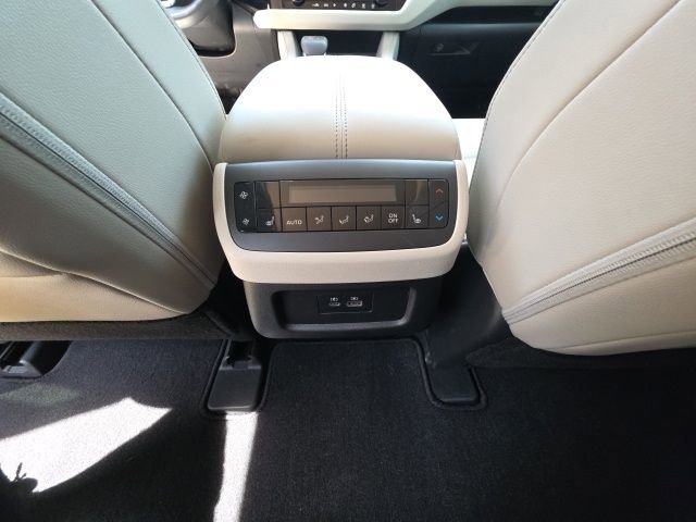 Used 2023 Nissan Pathfinder SL w/ SL Premium Package image 25