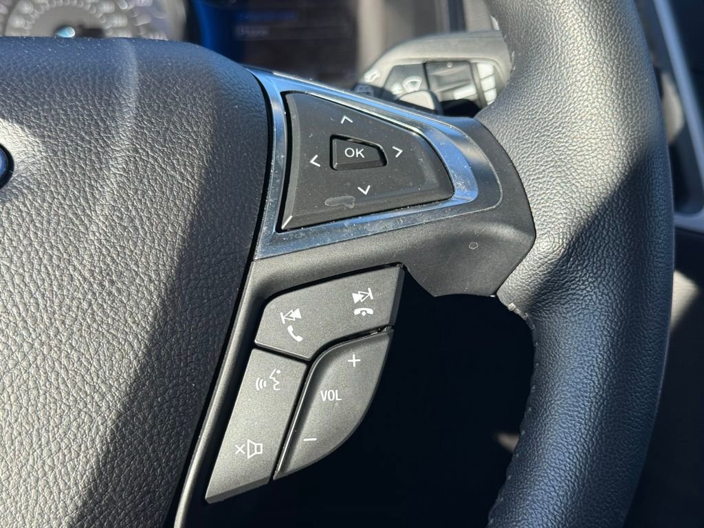 Certified 2022 Ford Edge SEL w/ Convenience Package image 17