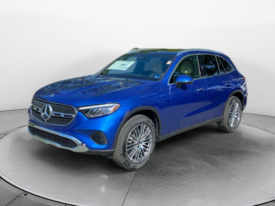 New 2026 Mercedes-Benz GLC 300 4MATIC image 3