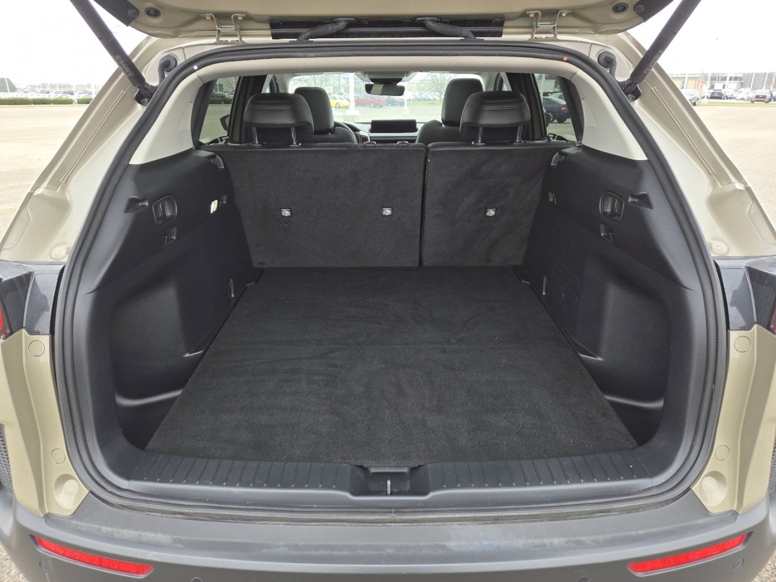 Used 2024 MAZDA CX-50 2.5 Turbo w/ Cargo Package image 19