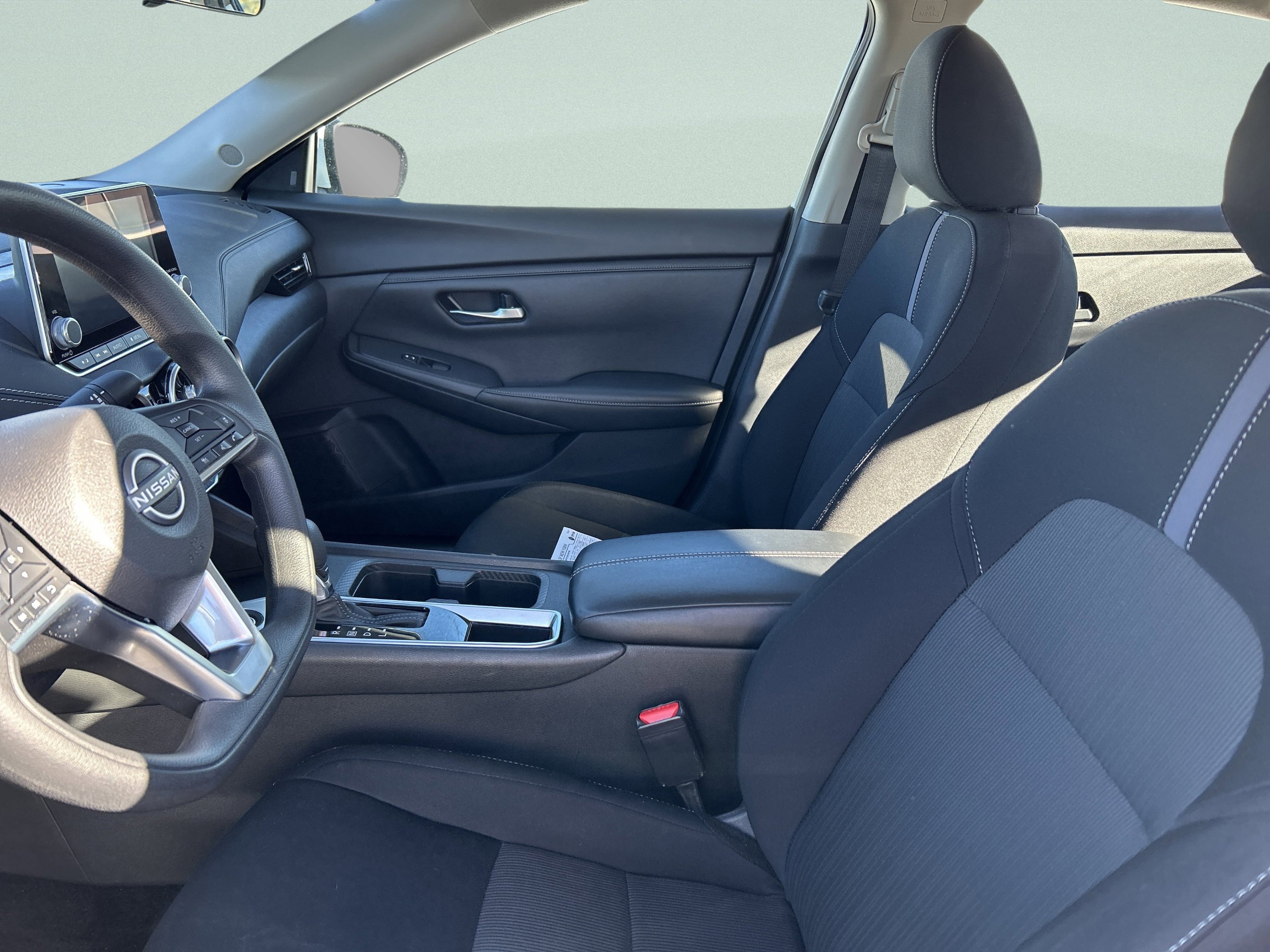 Used 2024 Nissan Sentra SV image 11