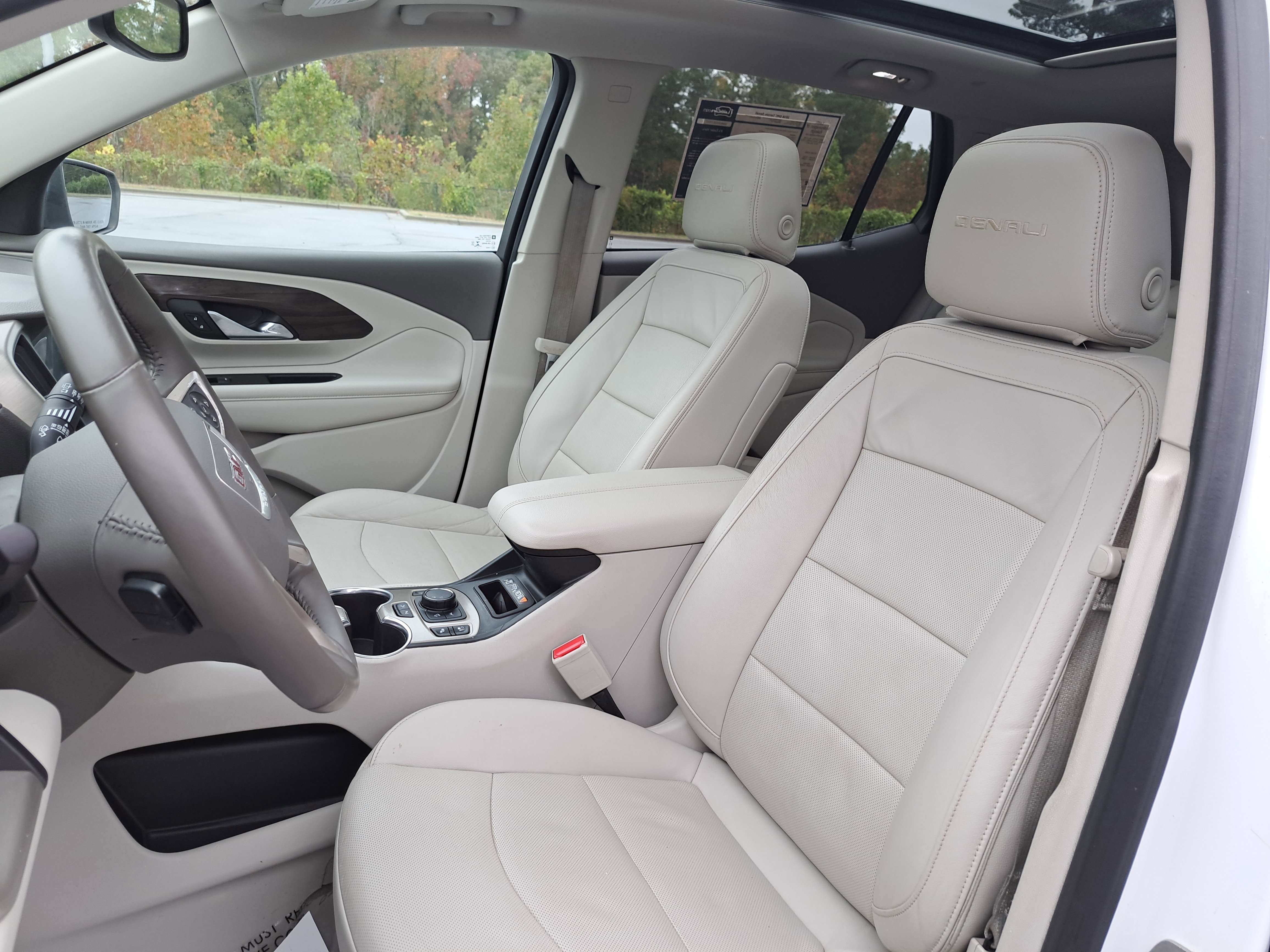 Used 2018 GMC Terrain Denali w/ Advanced Safety Package image 15