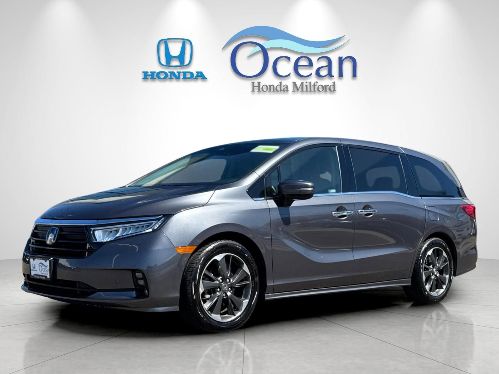 Used 2023 Honda Odyssey Elite image 7