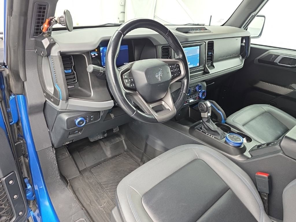 Used 2022 Ford Bronco Black Diamond image 15