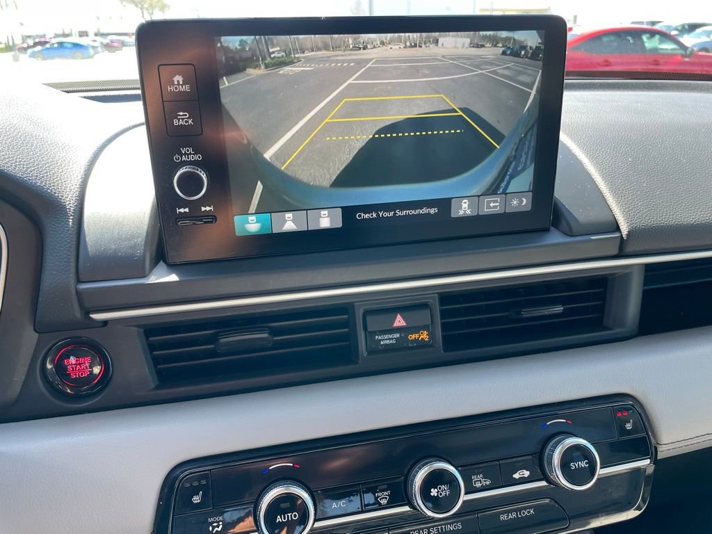 Certified 2025 Honda Pilot EX-L image 17