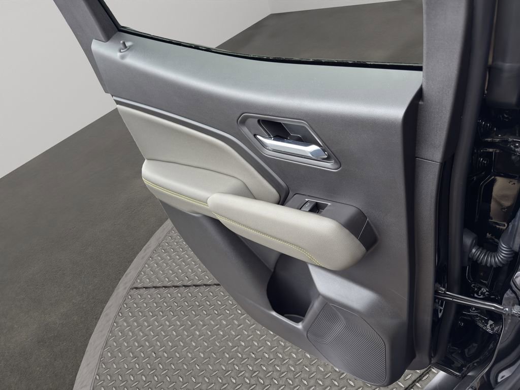 New 2026 Chevrolet Colorado ZR2 w/ Technology Package image 19