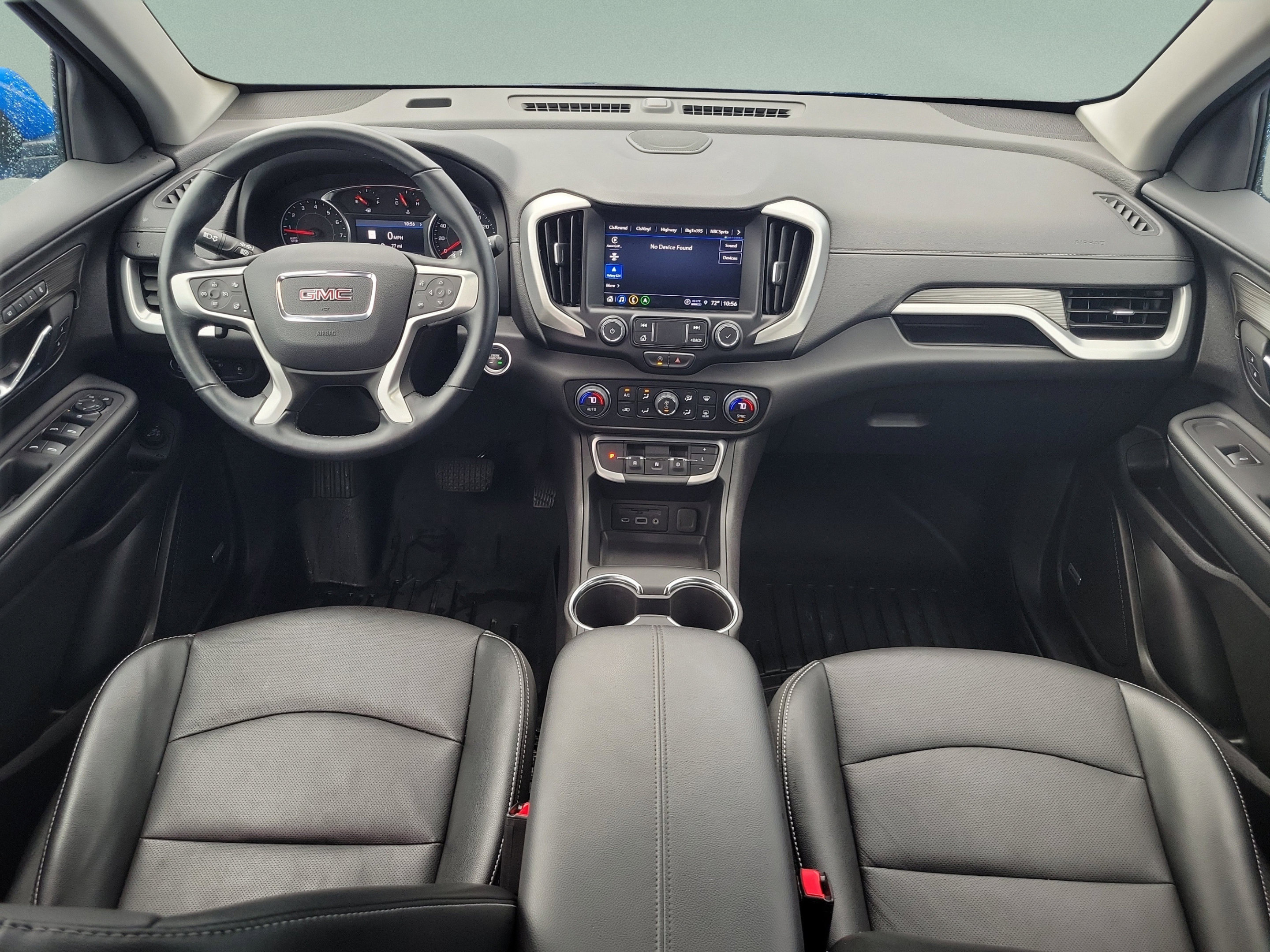 Used 2024 GMC Terrain SLT w/ Infotainment Package II FWD image 12