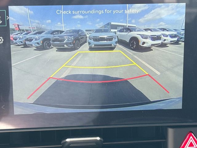 New 2026 Kia Carnival EX image 27