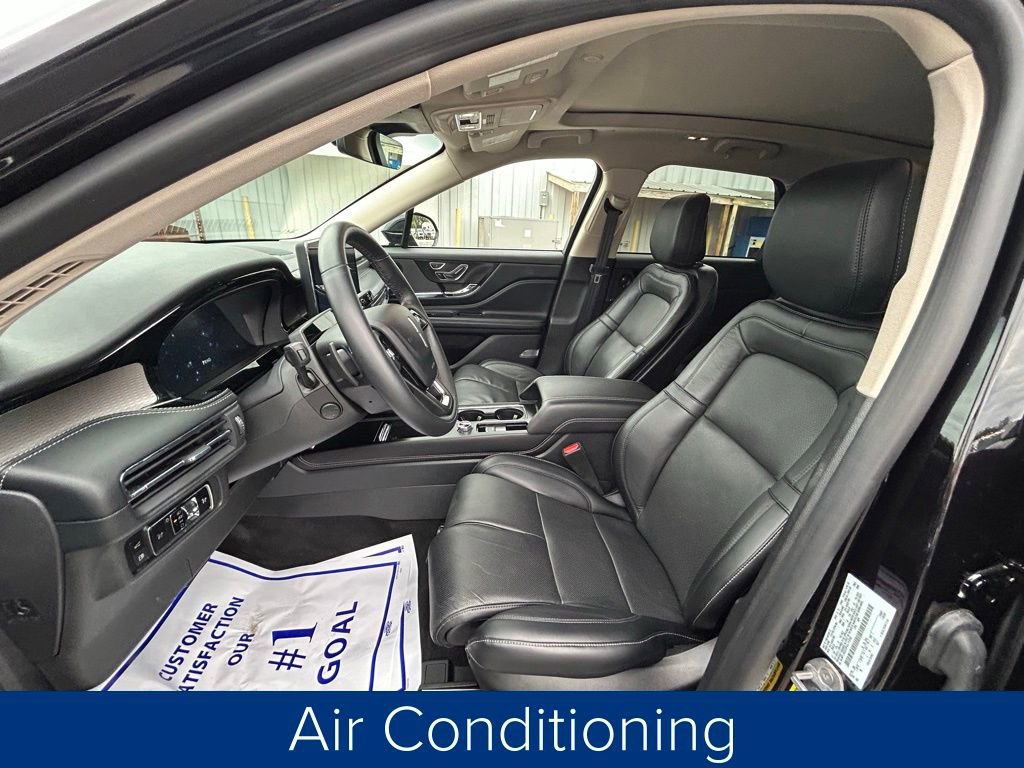 Used 2023 Lincoln Corsair Grand Touring w/ Equipment Group 302A image 30