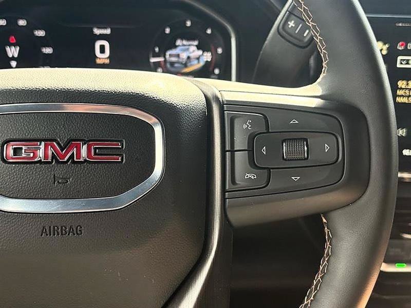 Used 2025 GMC Sierra 2500 AT4 w/ AT4 Premium Plus Package AWD/4WD image 22