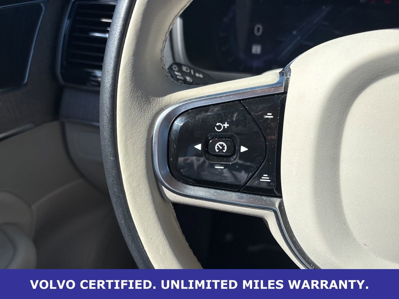 Certified 2023 Volvo XC90 B6 Plus w/ Protection Package Premier image 22