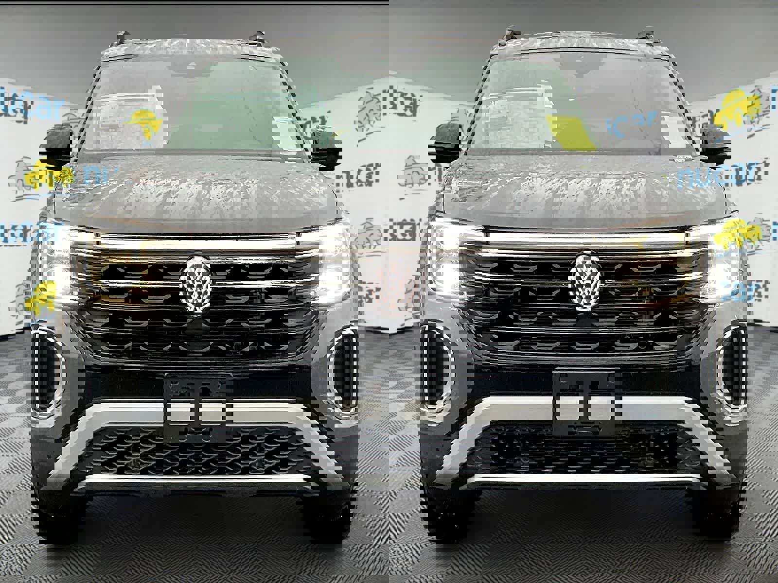 New 2026 Volkswagen Atlas Peak Edition image 3