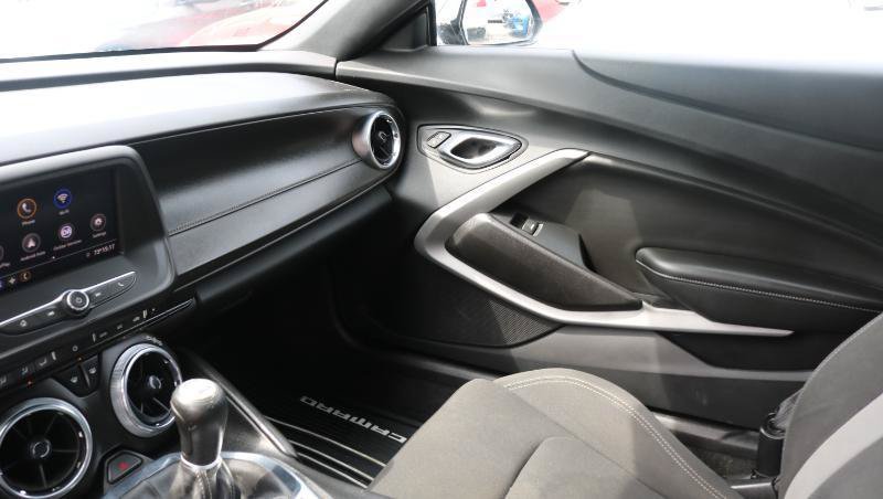 Used 2020 Chevrolet Camaro LS RWD image 19