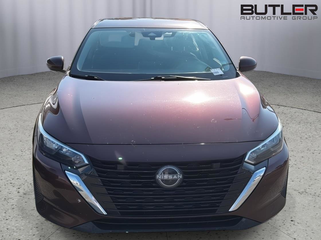 Used 2024 Nissan Sentra SV FWD image 4