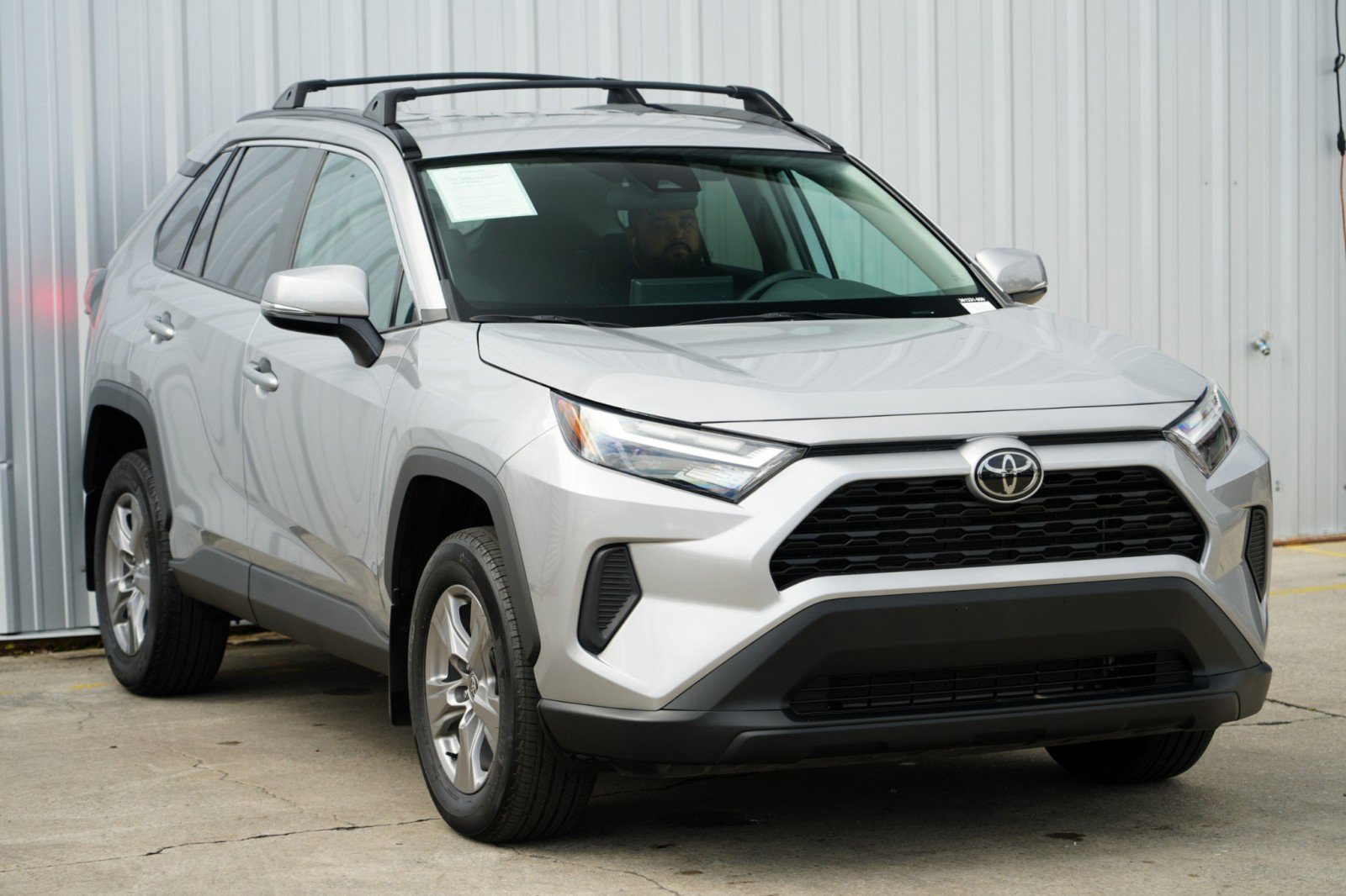 Used 2024 Toyota RAV4 XLE image 51