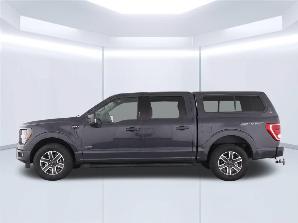 Used 2016 Ford F150 XLT w/ Equipment Group 301A Mid RWD image 9