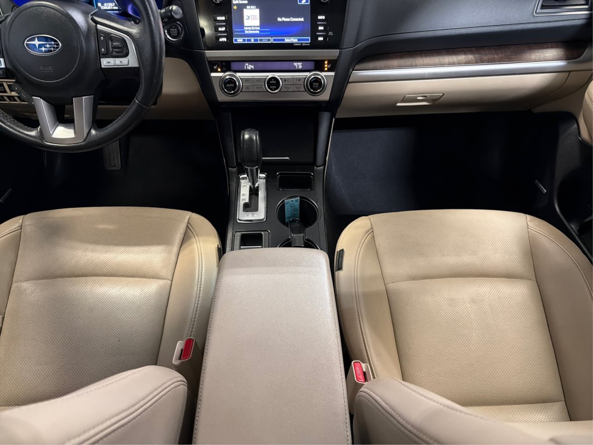 Used 2017 Subaru Outback 3.6R Limited AWD/4WD image 20