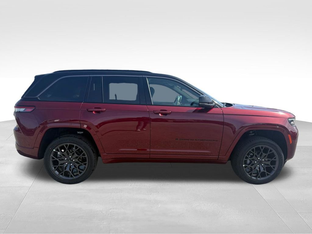 New 2026 Jeep Grand Cherokee Summit w/ Obsidian Package AWD/4WD image 7