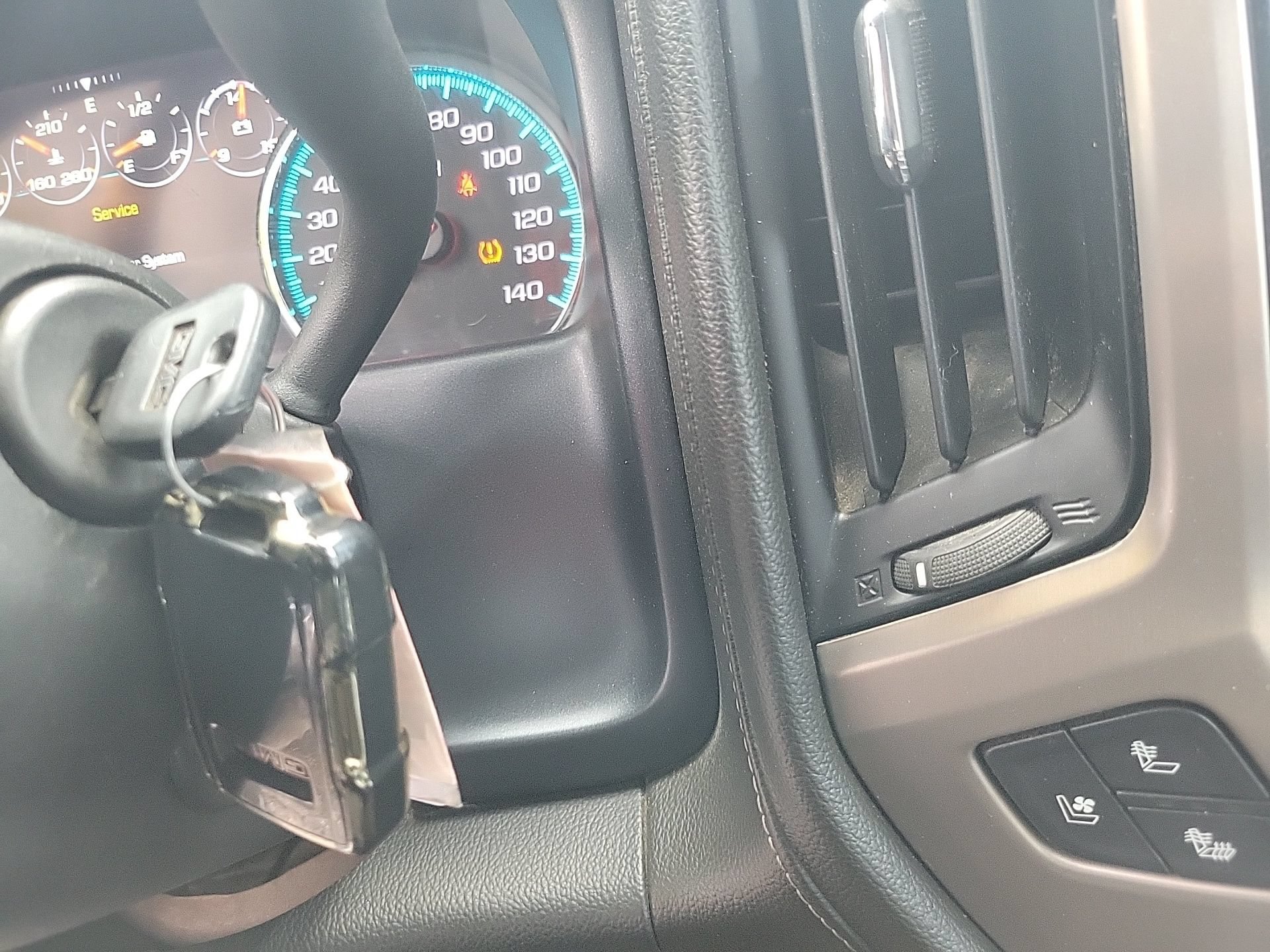 Used 2018 GMC Sierra 2500 Denali w/ Duramax Plus Package AWD/4WD image 29