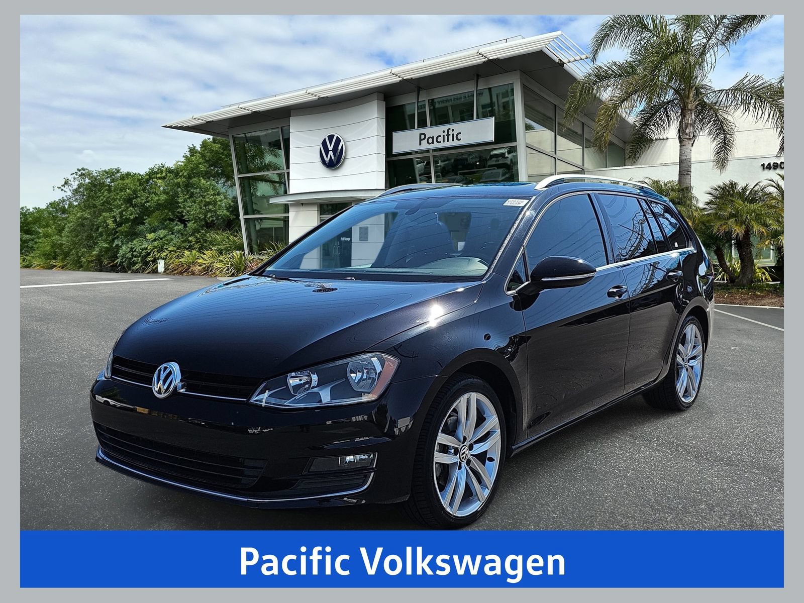Used 2015 Volkswagen Golf SEL FWD image 1