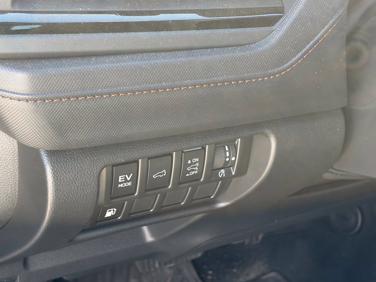 Used 2025 Subaru Forester Touring AWD/4WD image 9