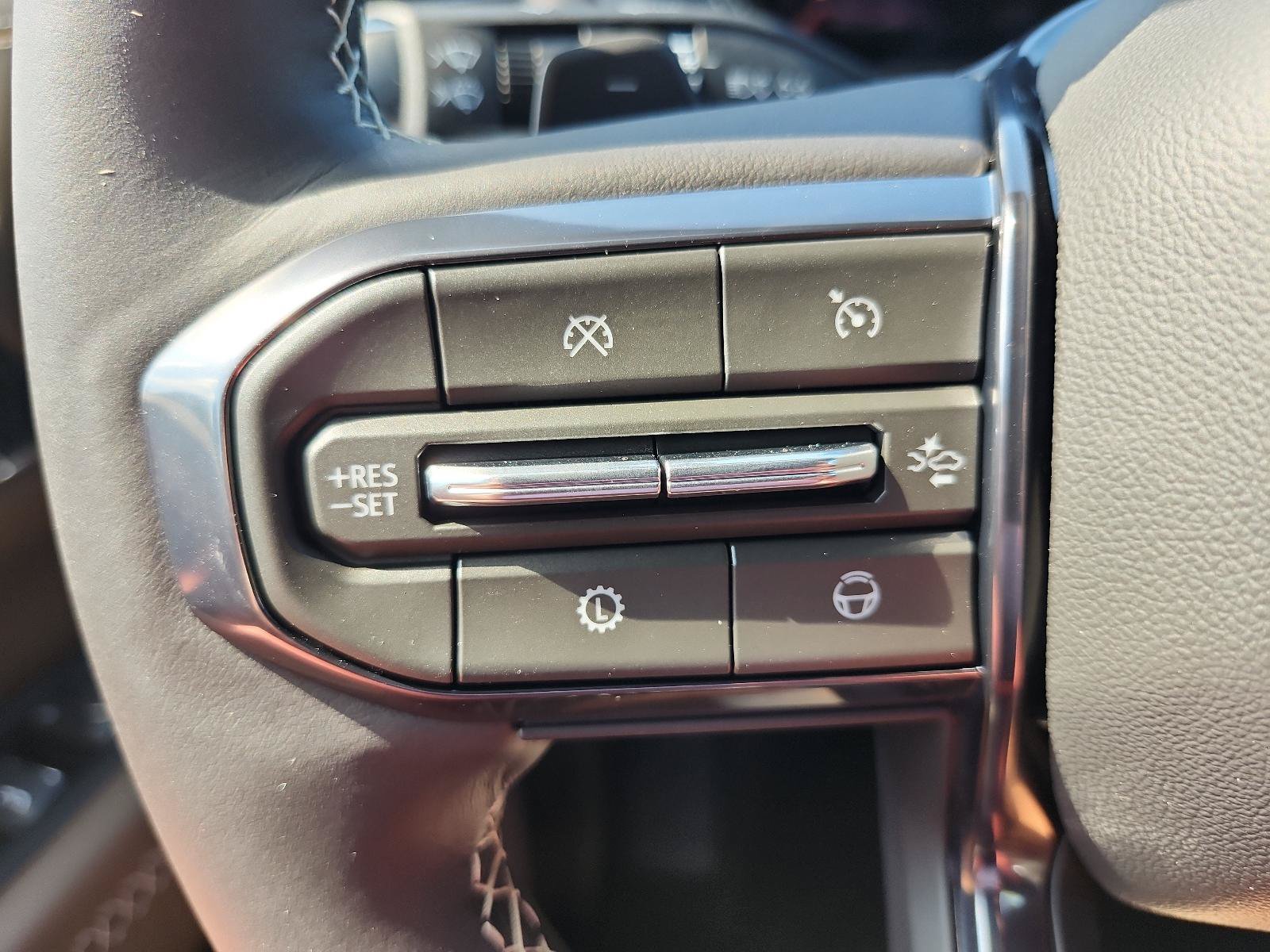 New 2026 GMC Yukon XL Denali Ultimate AWD/4WD image 22
