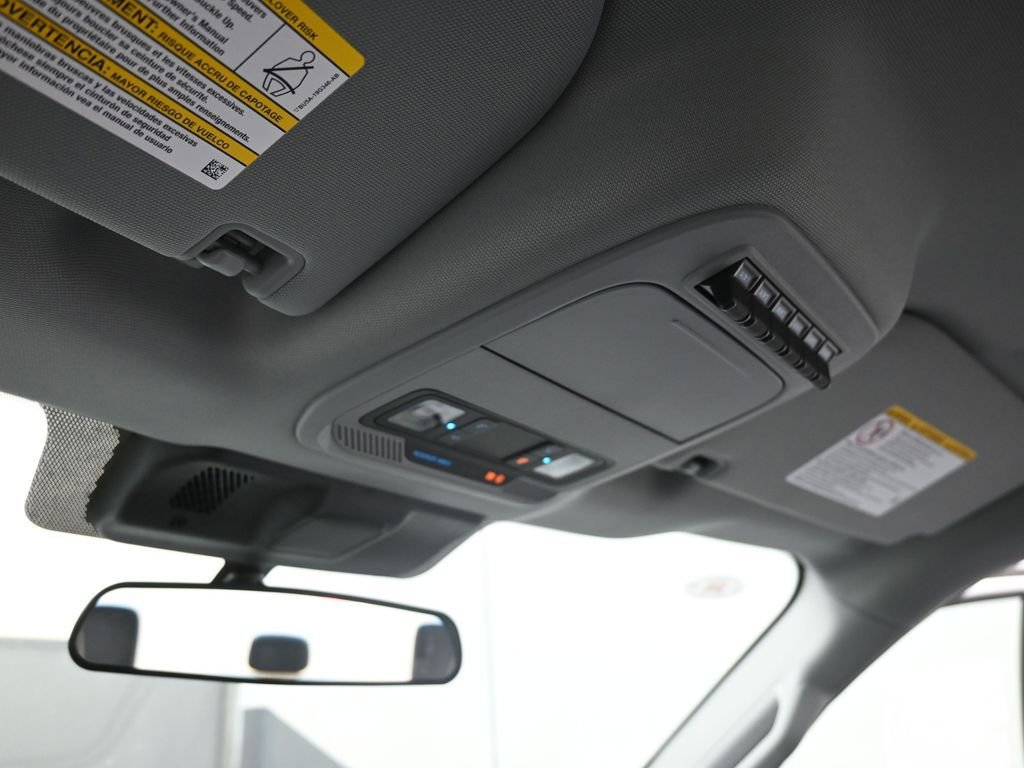 New 2026 Ford F250 XL w/ XL Chrome Package RWD image 9