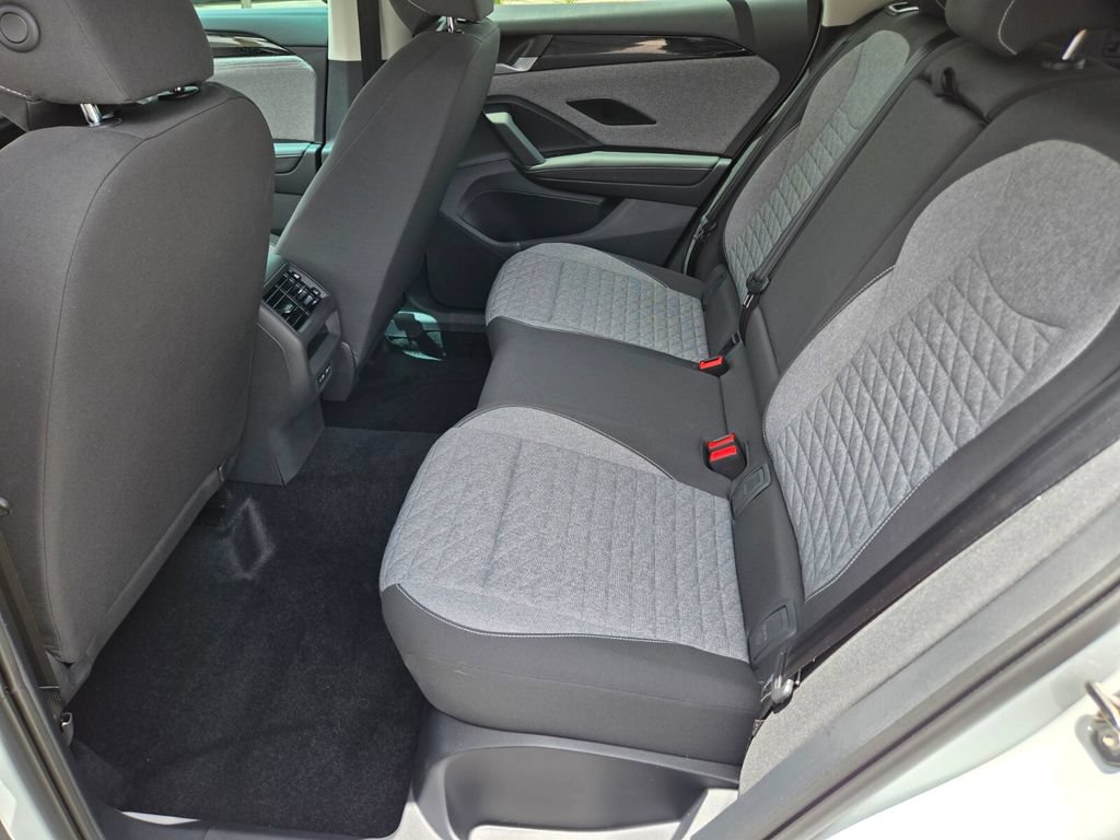 Certified 2025 Volkswagen Tiguan S FWD image 9