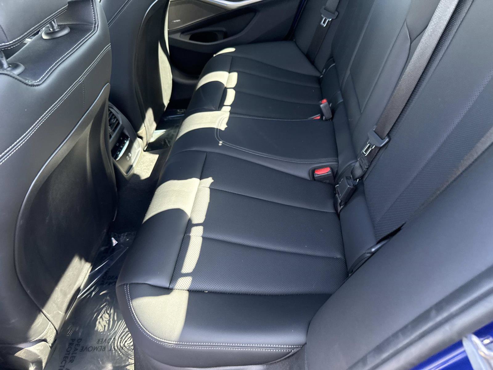 Used 2025 BMW M340i image 12