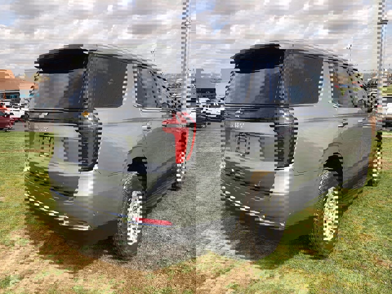 Used 2025 Chevrolet Tahoe LT image 13