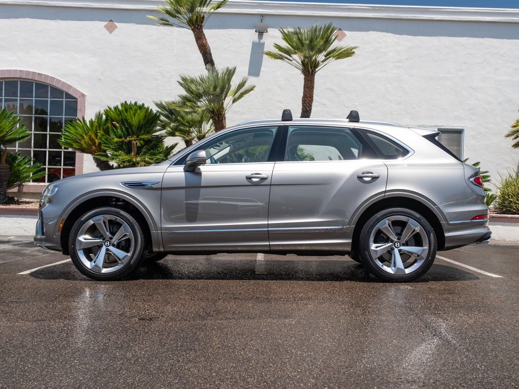 New 2026 Bentley Bentayga AWD/4WD image 5