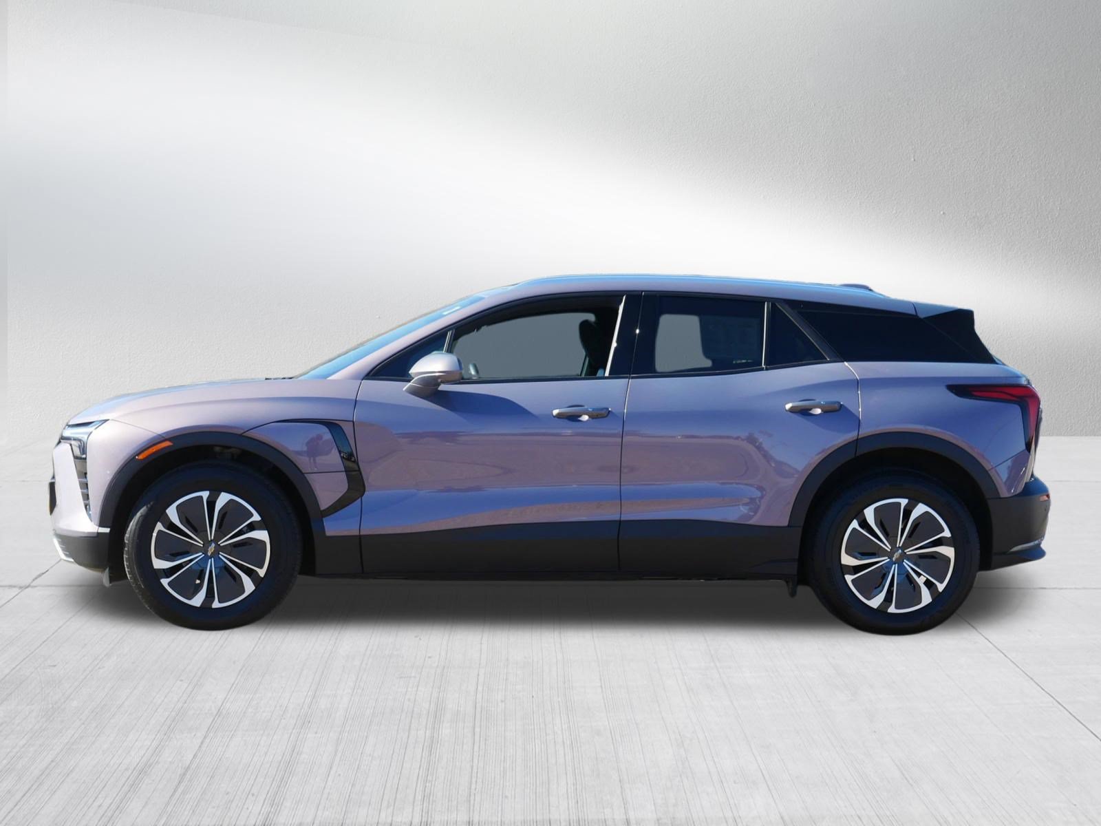 Used 2024 Chevrolet Blazer EV LT AWD/4WD image 4