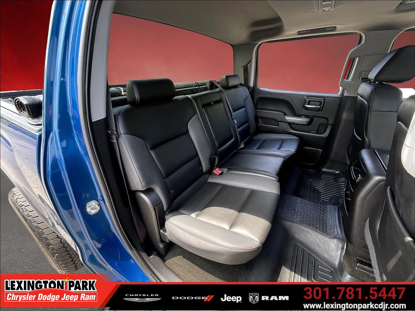 Used 2015 GMC Sierra 1500 SLT w/ All-Terrain Package AWD/4WD image 25