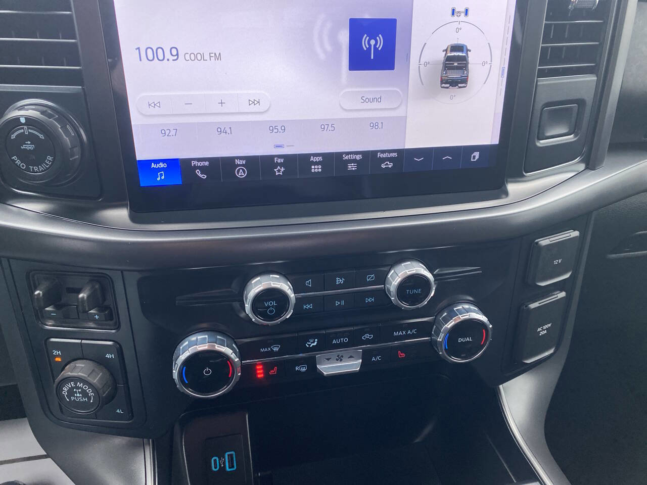 Used 2024 Ford F150 Tremor w/ Bed Utility Package image 30