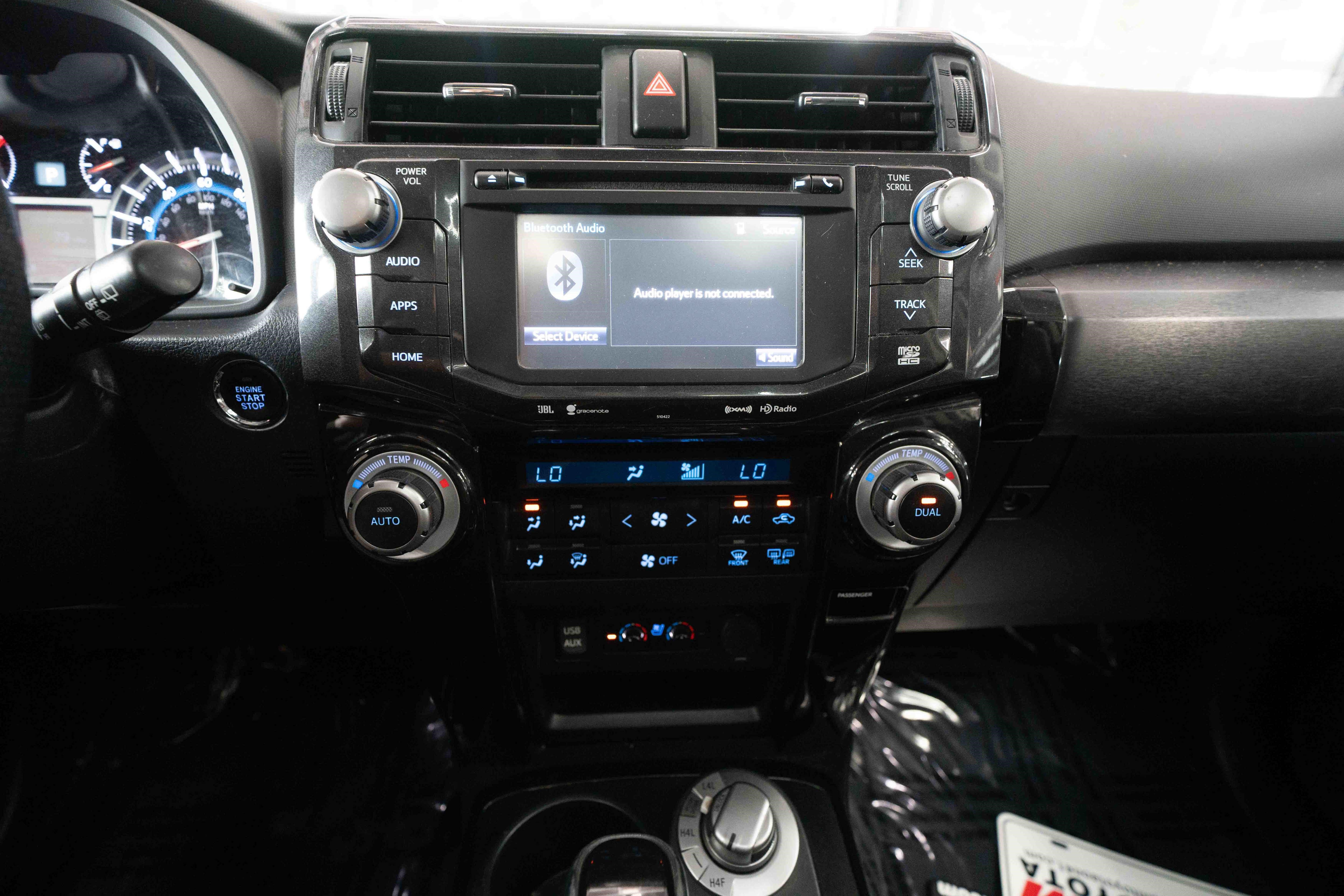 Used 2019 Toyota 4Runner Limited AWD/4WD image 17