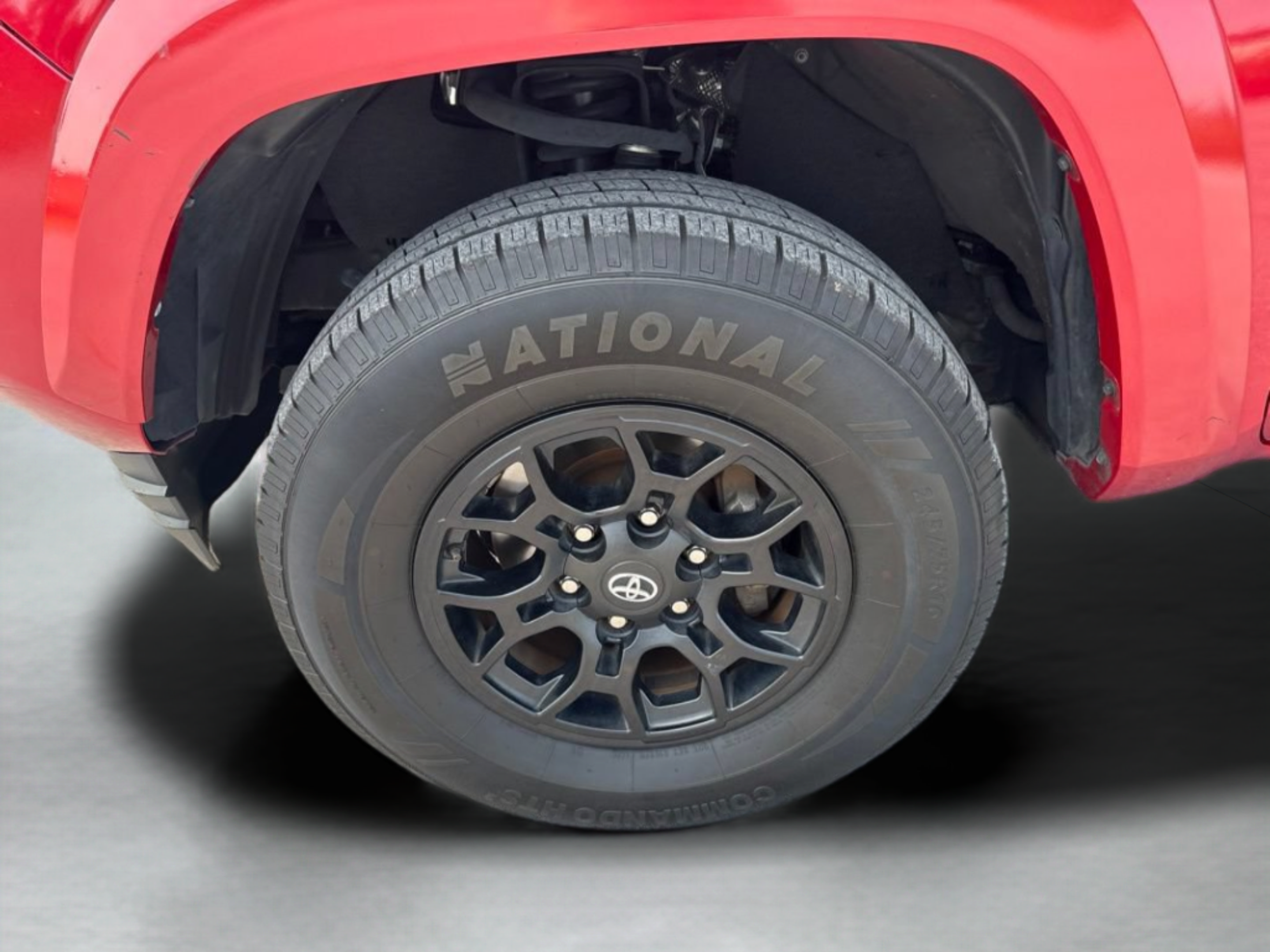 Certified 2021 Toyota Tacoma SR5 RWD image 38