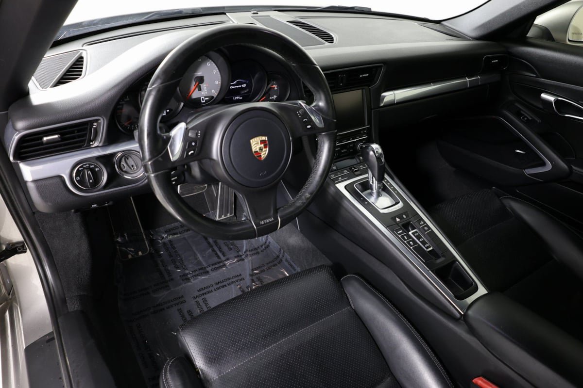 Used 2013 Porsche 911 Carrera 4S AWD/4WD image 18