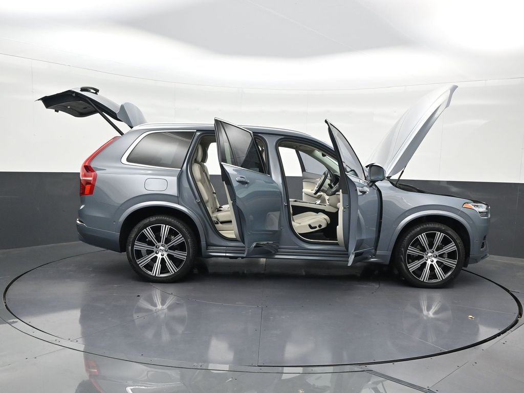 Used 2023 Volvo XC90 B6 Ultimate AWD/4WD image 34