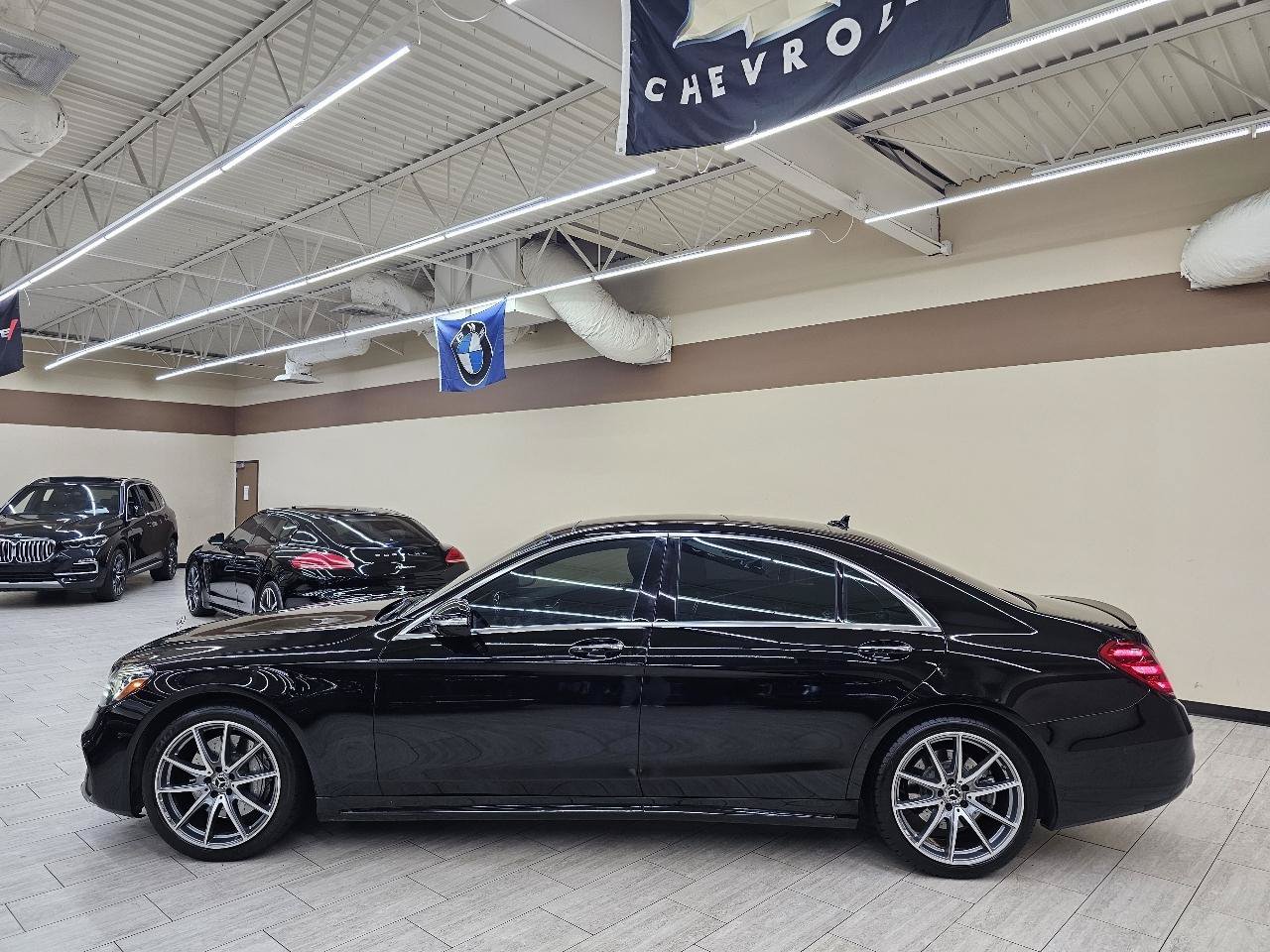 Used 2020 Mercedes-Benz S 560 Sedan image 9