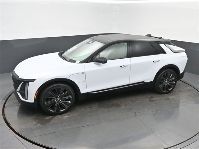 New 2026 Cadillac Lyriq Signature Sport image 39