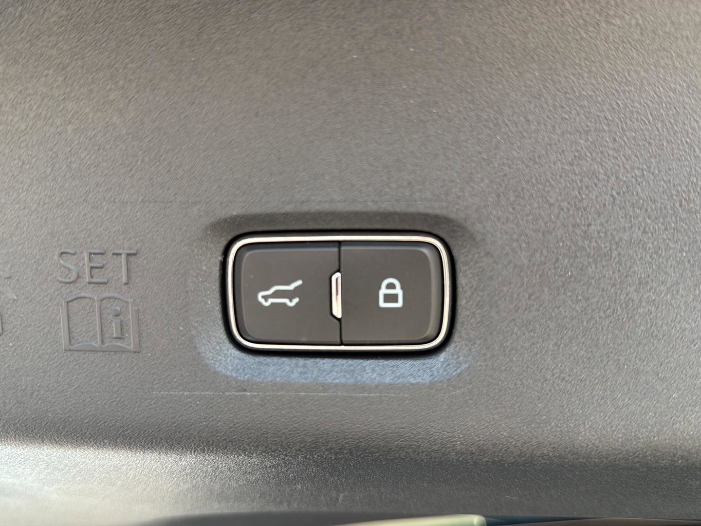 New 2026 Ford Expedition Tremor image 3