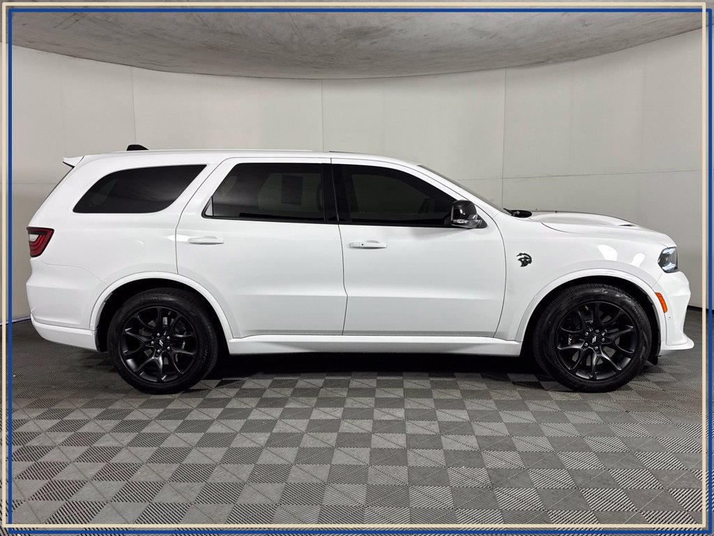 Used 2026 Dodge Durango SRT Hellcat w/ Premium Group AWD/4WD image 7