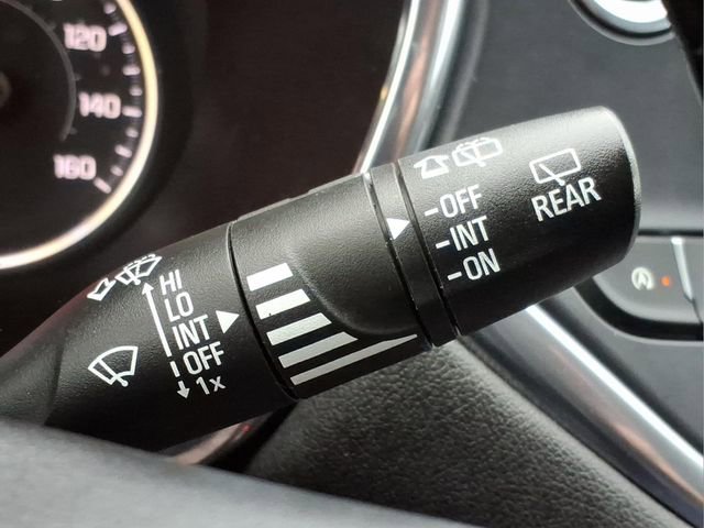 Used 2020 Chevrolet Blazer LT image 27