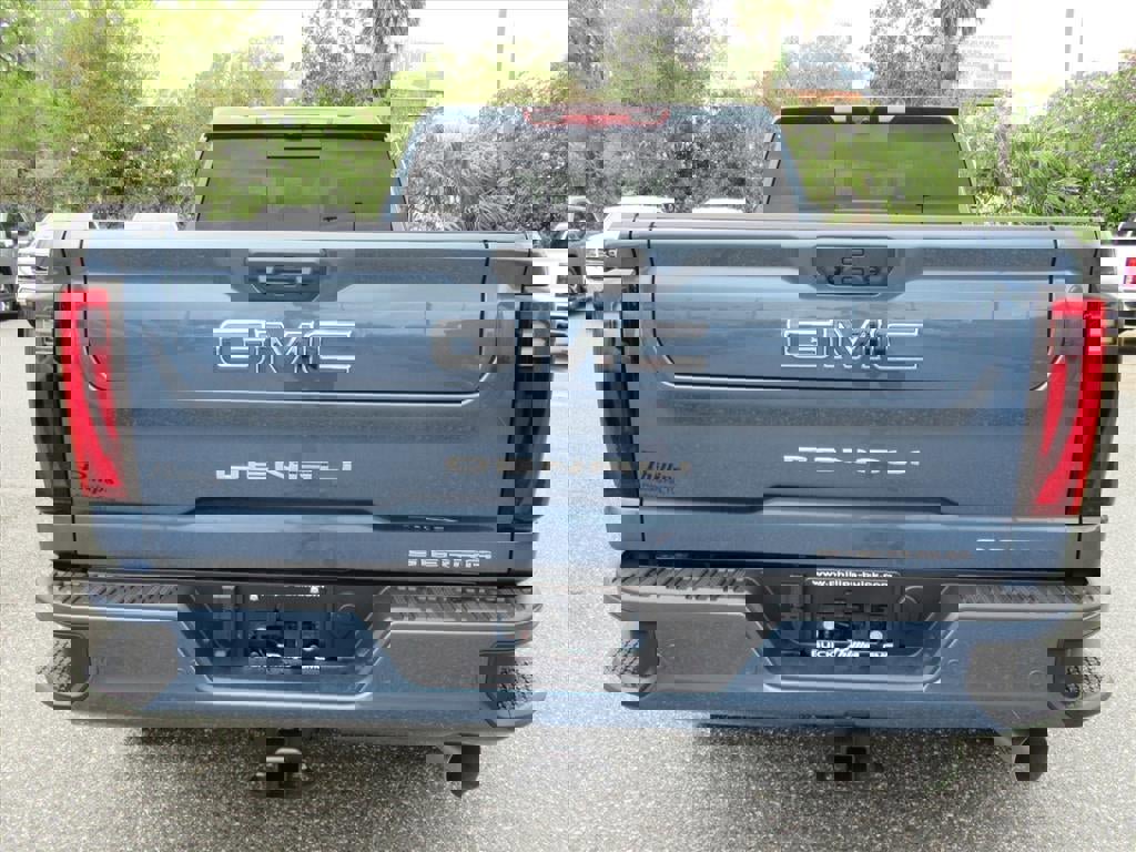 New 2026 GMC Sierra 2500 Denali Ultimate image 5