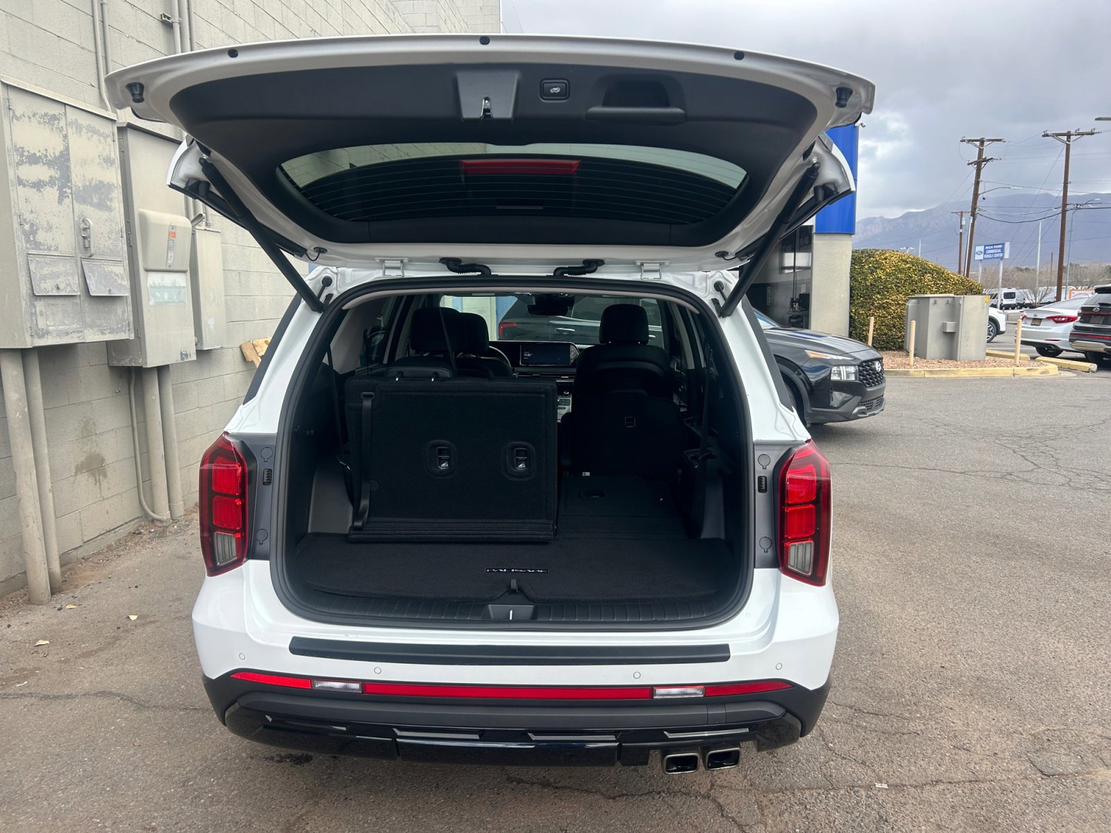 Used 2025 Hyundai Palisade XRT image 30